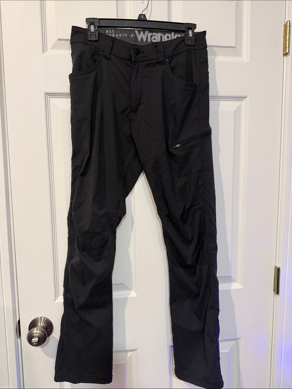 Wrangler Men’s Black Cargo Performance Pants